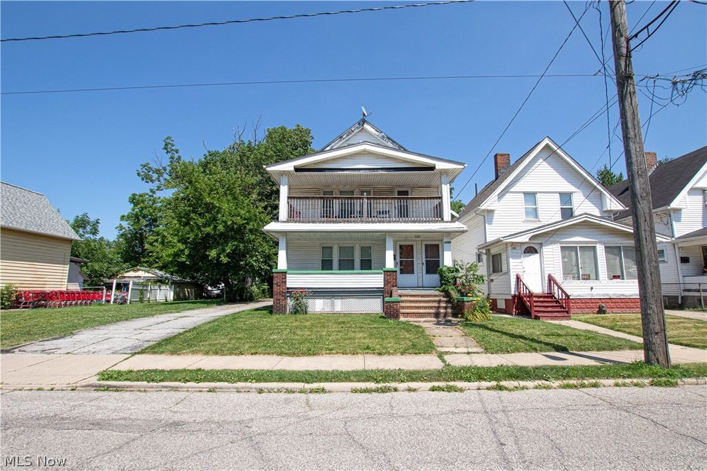 Photo of 2189 W 105th Street, Cleveland, OH 44102 (MLS # 5223452)