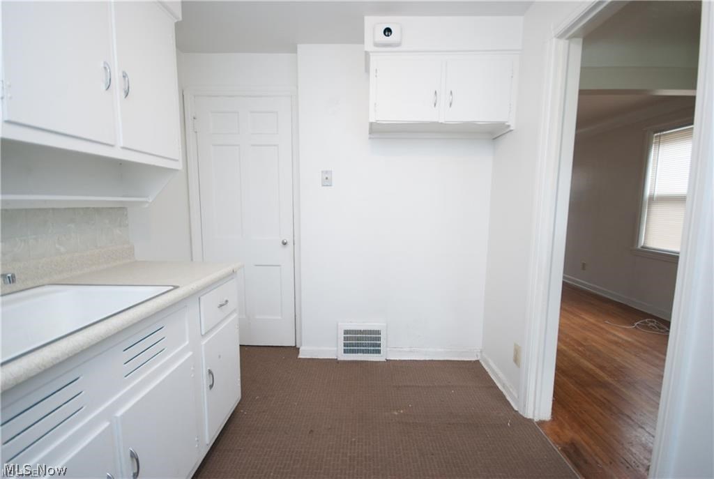 Hein Realty Companys - Residential Lease