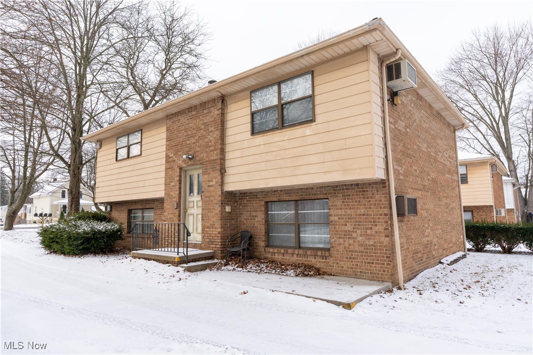 Wickcliffe - Residential Income