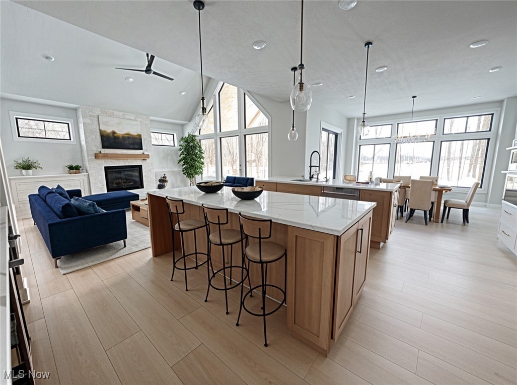 275 Glengarry Drive