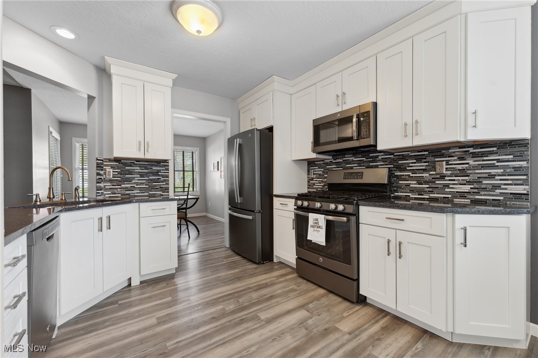 2788 Vinton Woods Drive, Wooster, Ohio image 10
