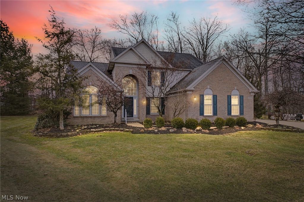 Photo of 20067 Killians Grove Grv, Strongsville, OH 44149 (MLS # 5187324)