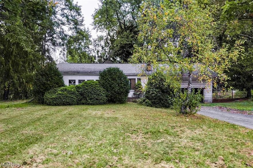 Are you looking for a 2 bed/1.5 bath home in Northwest LSD? This is the one! This property is a diamond in the rough. If you are an investor looking to add to your portfolio, look no further. Schedule your showing today! Property being sold AS IS!