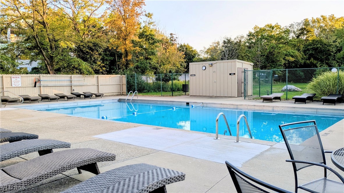 Cedarwood Vill Condo - Residential