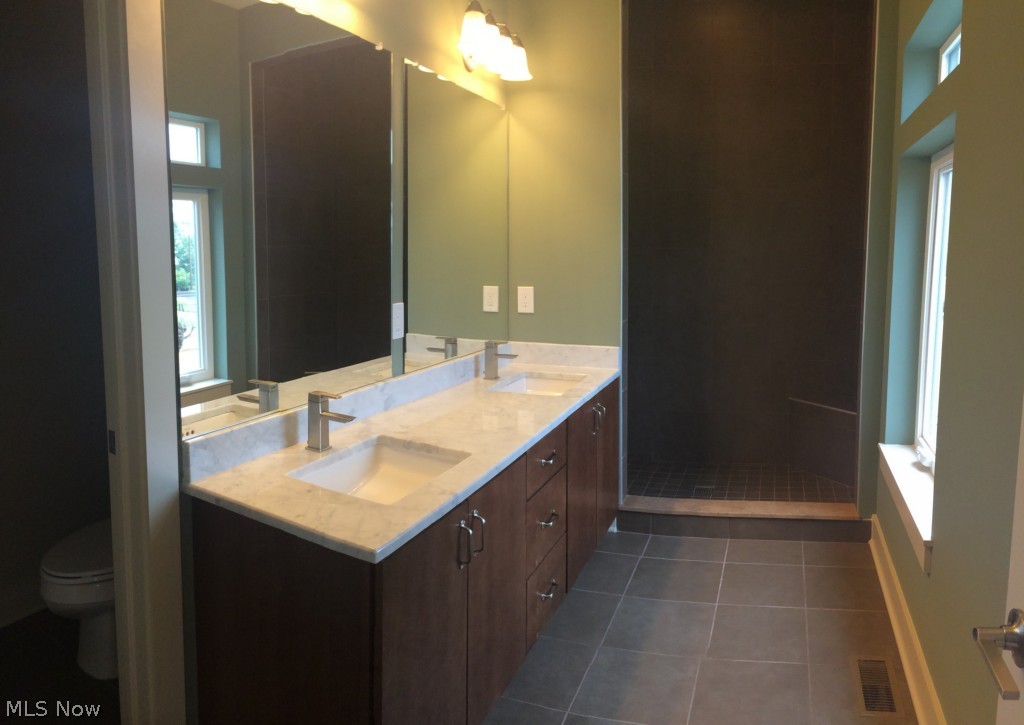 Battery Park - Residential