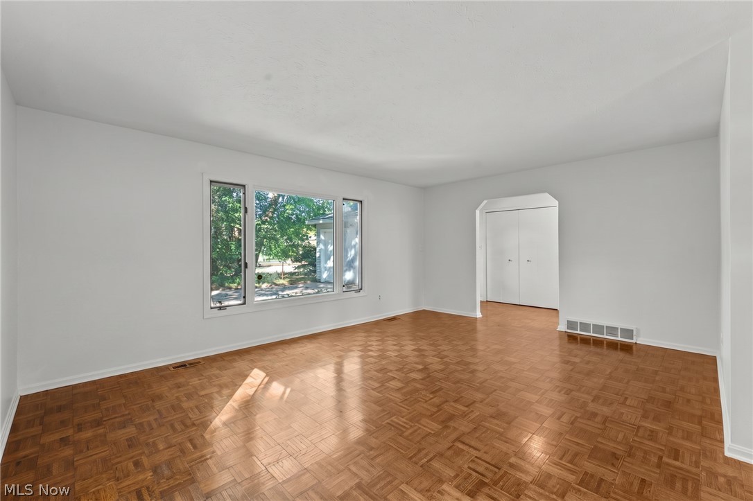 3171 Van Aken Boulevard