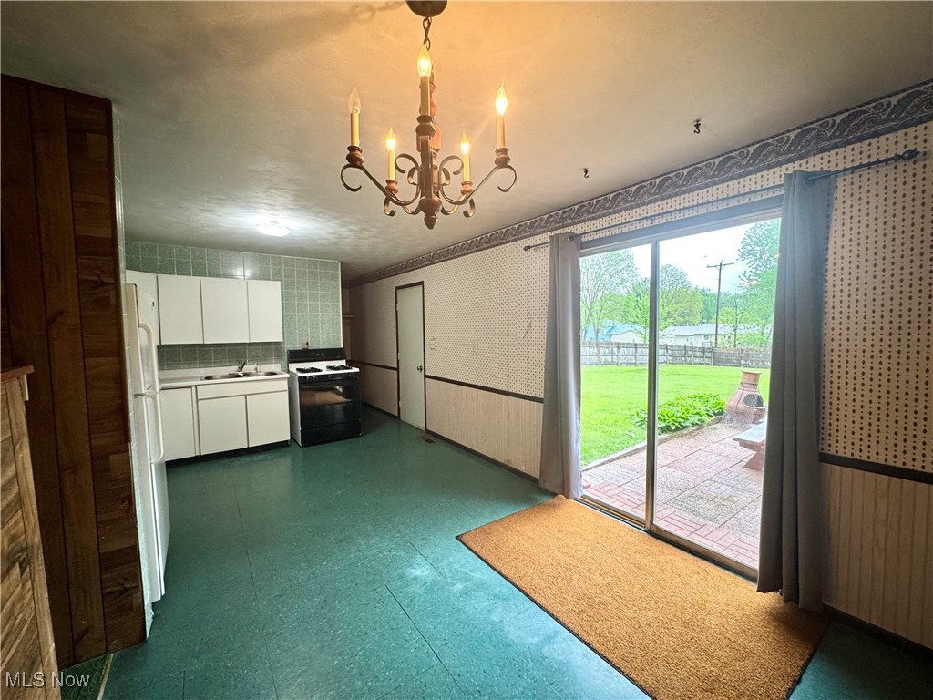 4174 Sabin Drive, Rootstown, Ohio image 12