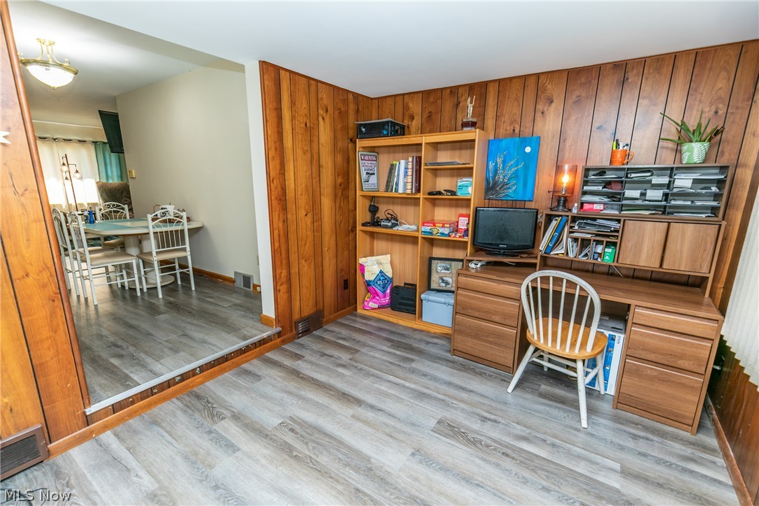 Hazelwood Acres - Residential