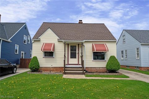 Photo of 7416 Wefel Avenue, Brooklyn, OH 44144 (MLS # 5202102)