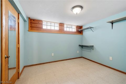Tiny photo for 7416 Wefel Avenue, Brooklyn, OH 44144 (MLS # 5202102)