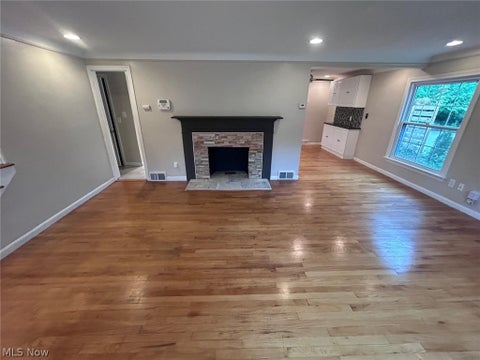 Tiny photo for 20825 Farnsleigh Road, Shaker Heights, OH 44122 (MLS # 5221804)