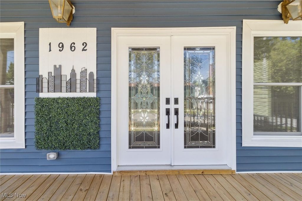 Photo of 1962 W 96th Street, Cleveland, OH 44102 (MLS # 5177858)