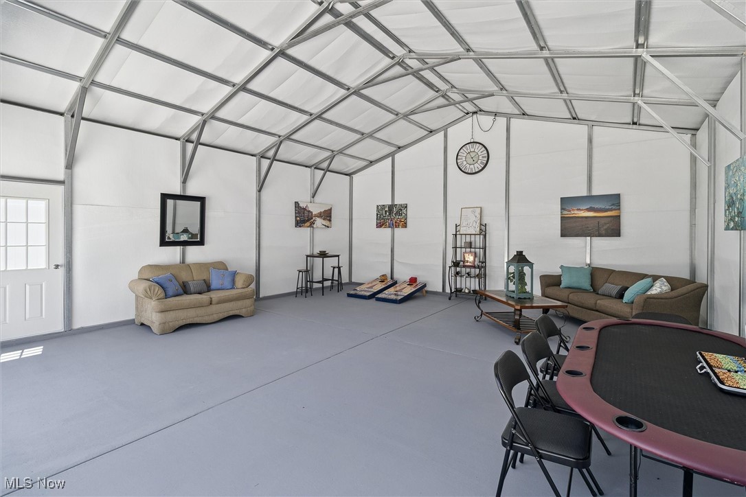 Elliott - Residential Lease