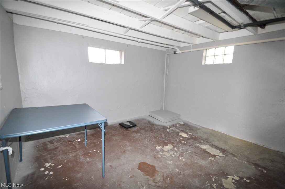 Village/Avon Sec 10 - Residential