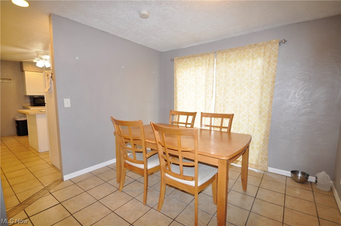 Village/Avon Sec 10 - Residential