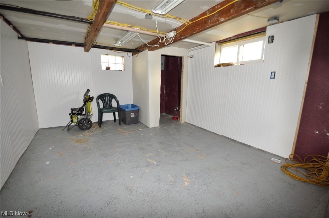 Village/Avon Sec 10 - Residential