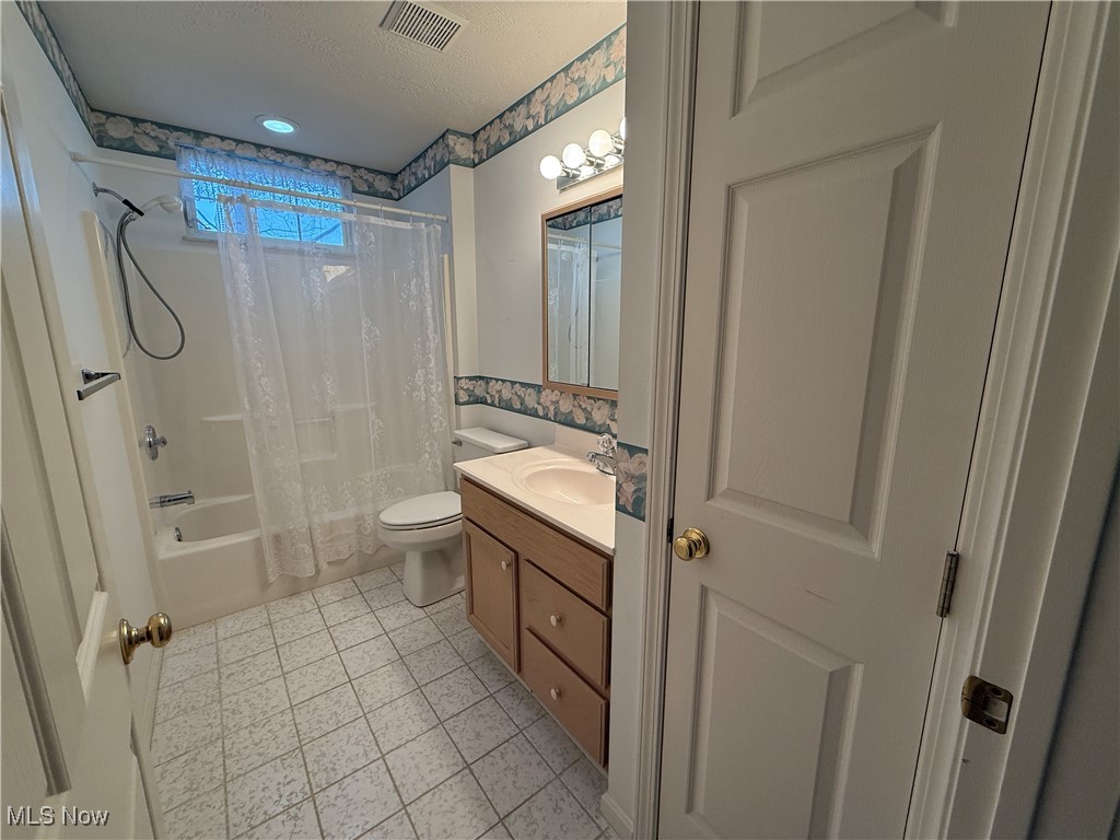 Governors Landing Condo - Residential