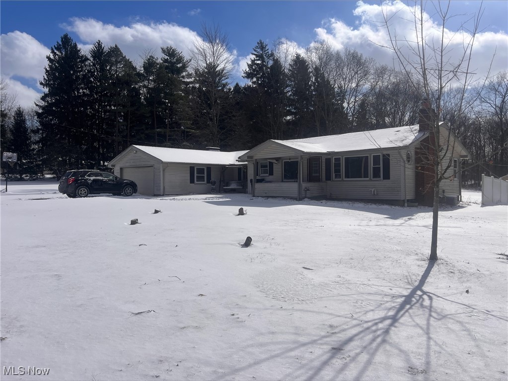 8195 N Palmyra Road, Canfield, Ohio image 1