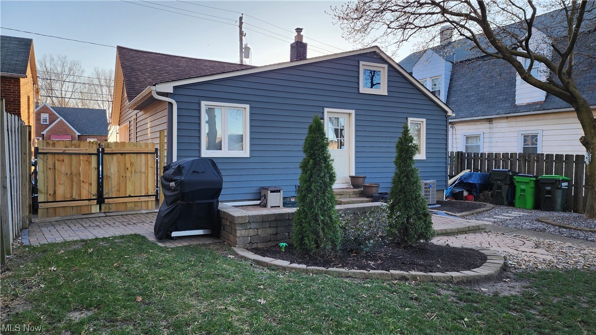 Globe Realty - Residential