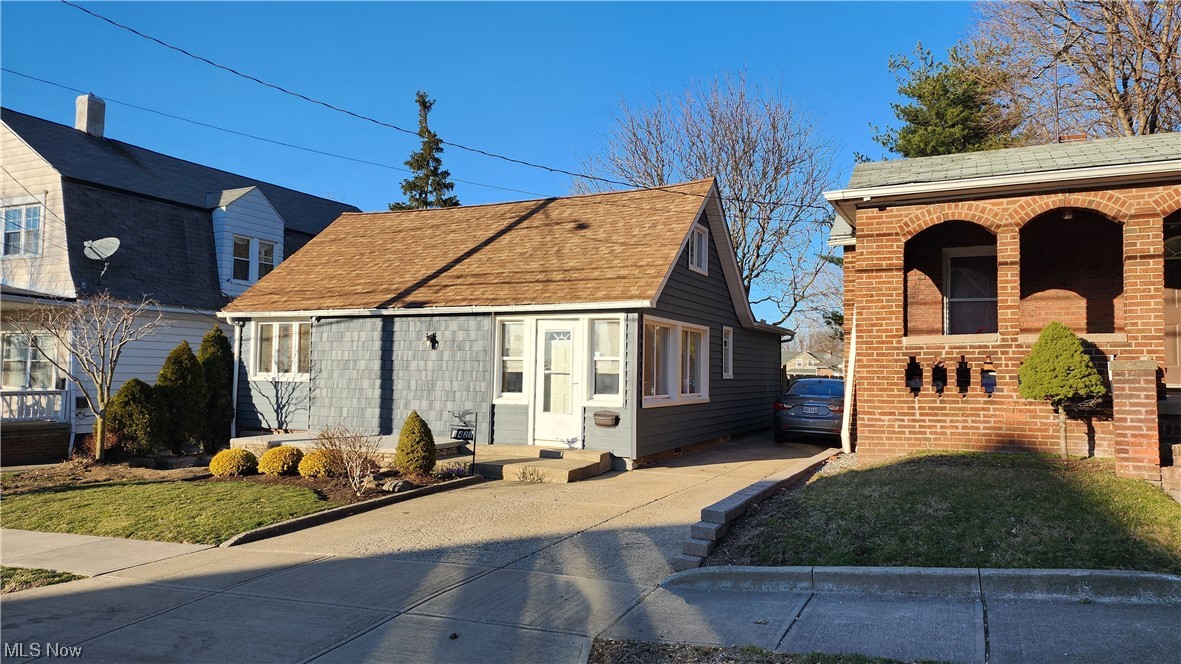 Globe Realty - Residential