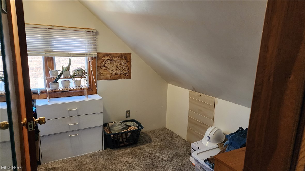 Globe Realty - Residential