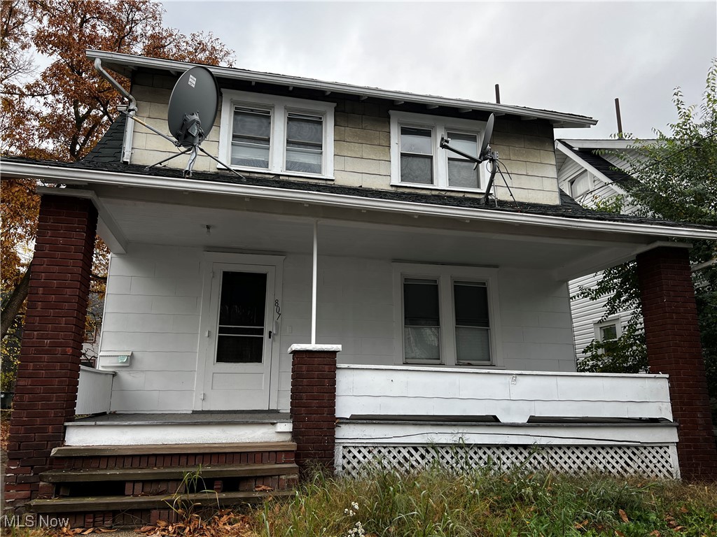 807 Bedford Avenue, Canton, Ohio image 1