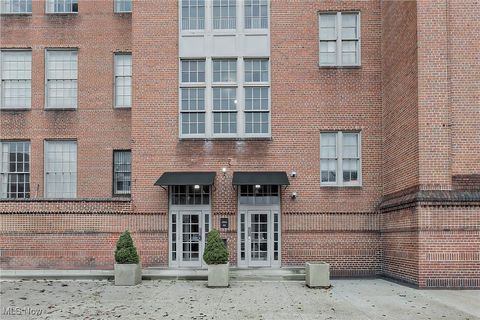 2043 Random Road 9 Cleveland OH 44106