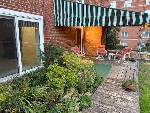 13800 Fairhill Road 207