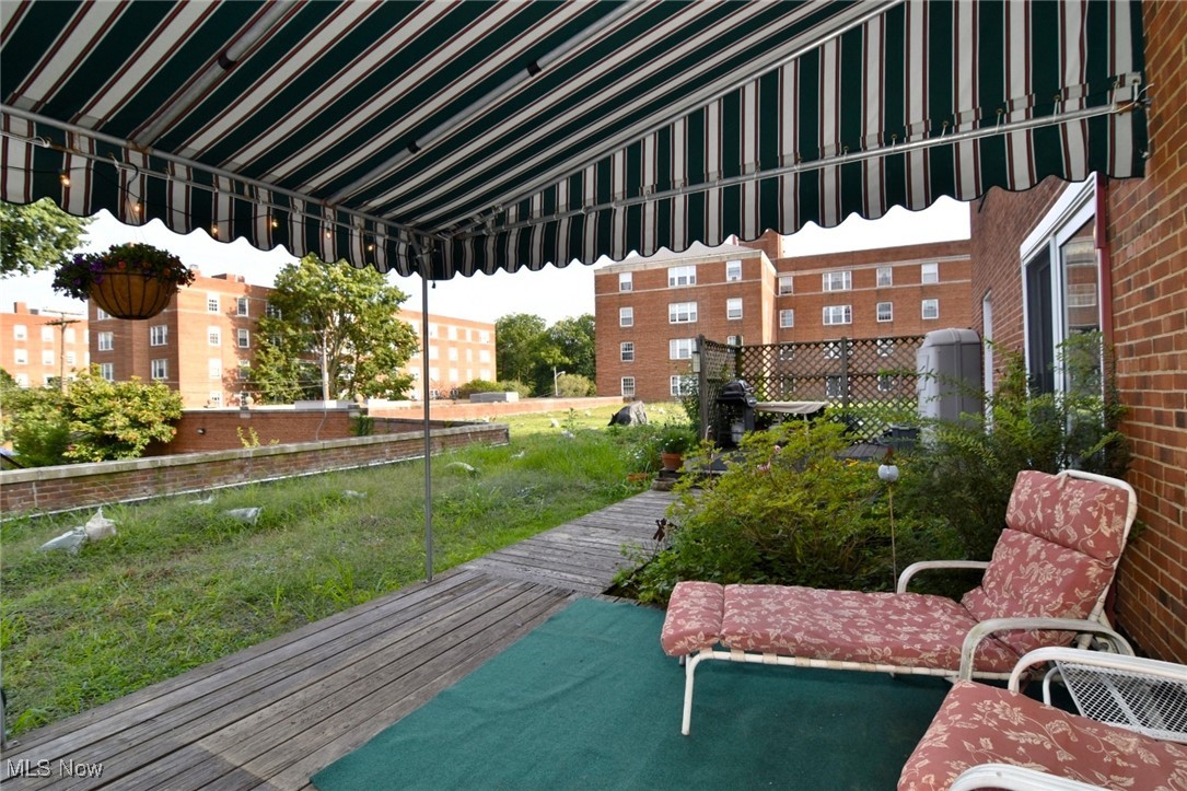 South Park Manor Condos - Residential