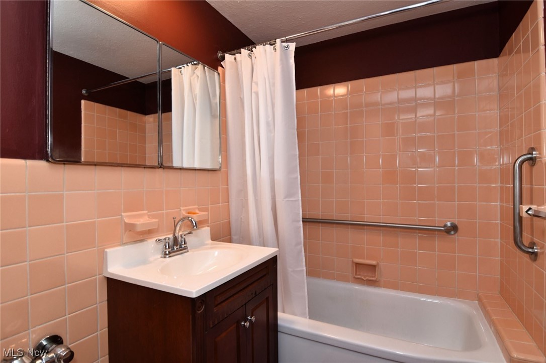 South Park Manor Condos - Residential