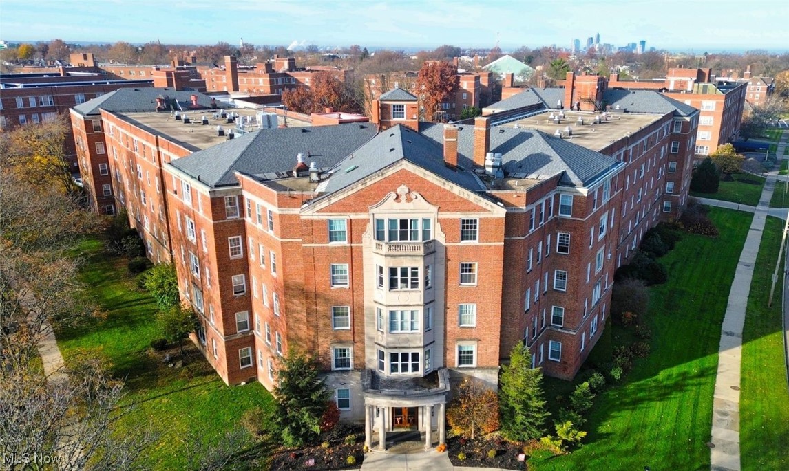 South Park Manor Condos - Residential