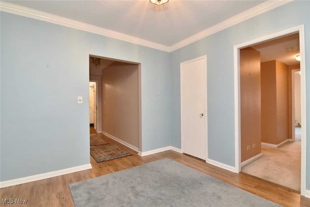 13800 Fairhill Road 207