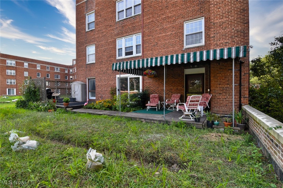 South Park Manor Condos - Residential