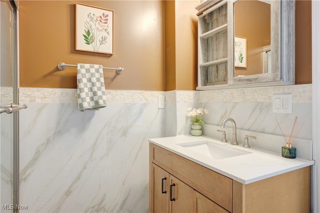 E L Marshalls - Residential