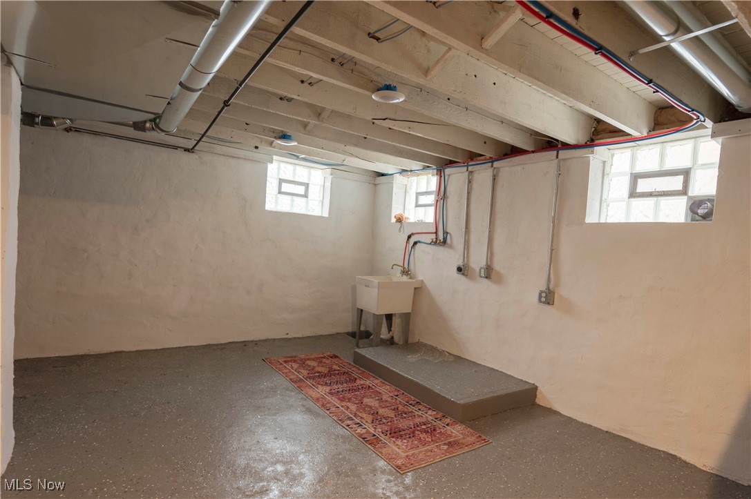 E L Marshalls - Residential