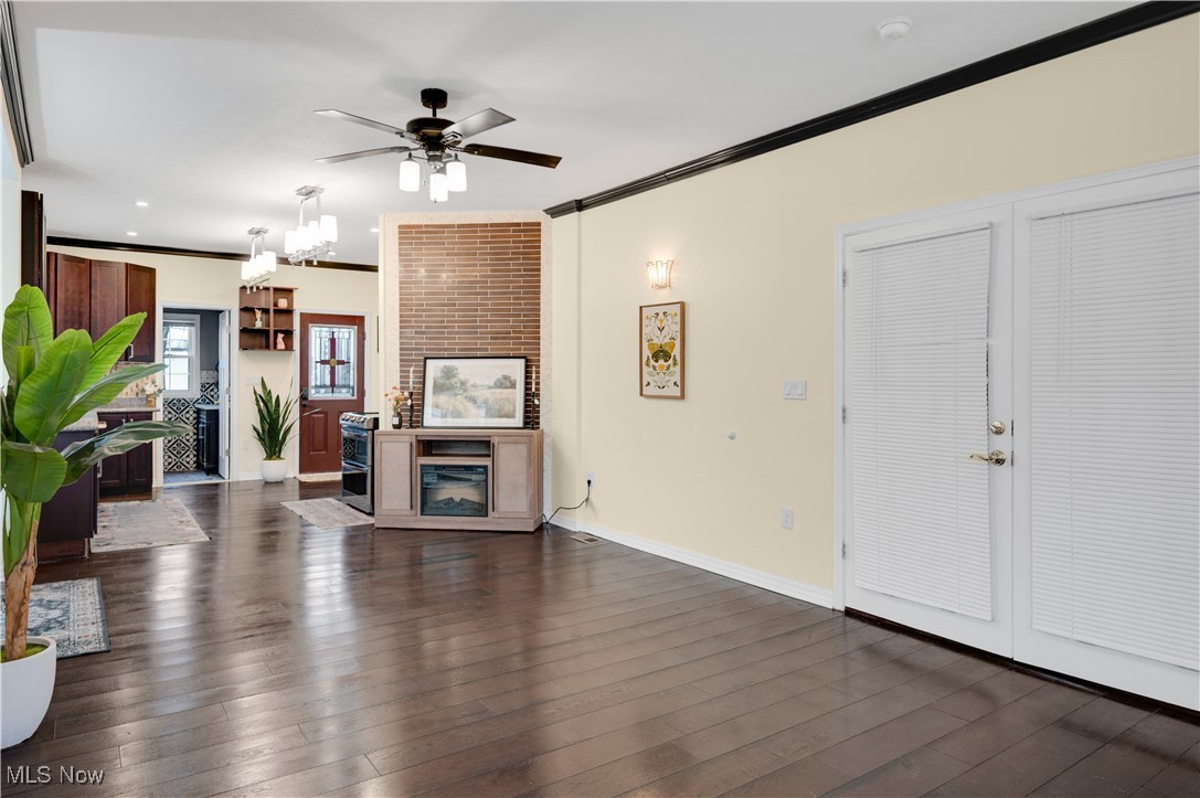 E L Marshalls - Residential