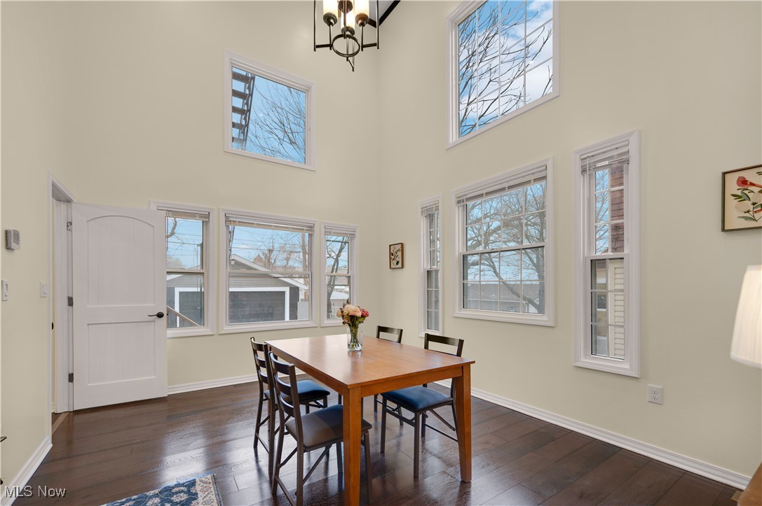 E L Marshalls - Residential