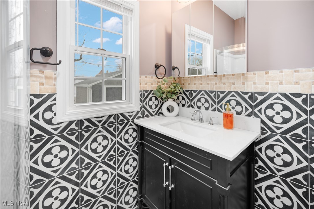 E L Marshalls - Residential