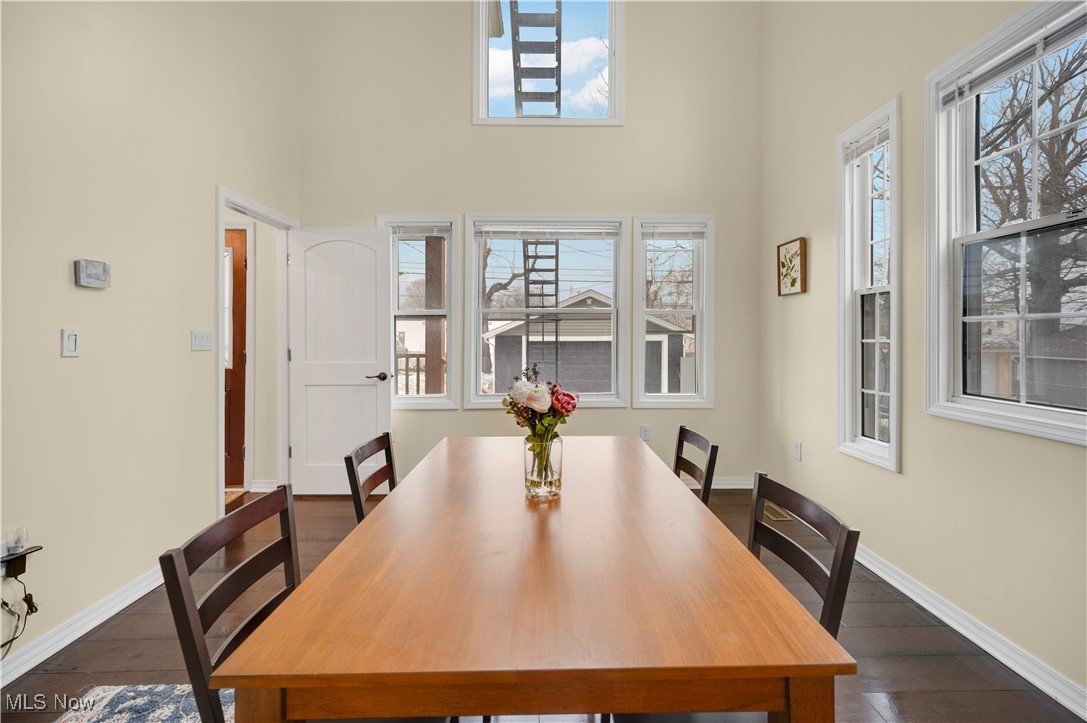 E L Marshalls - Residential