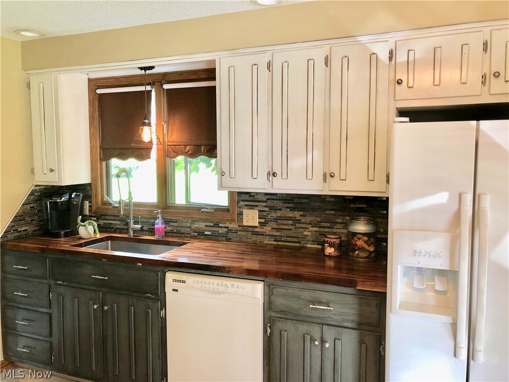 Surrey Hill 03 - Residential