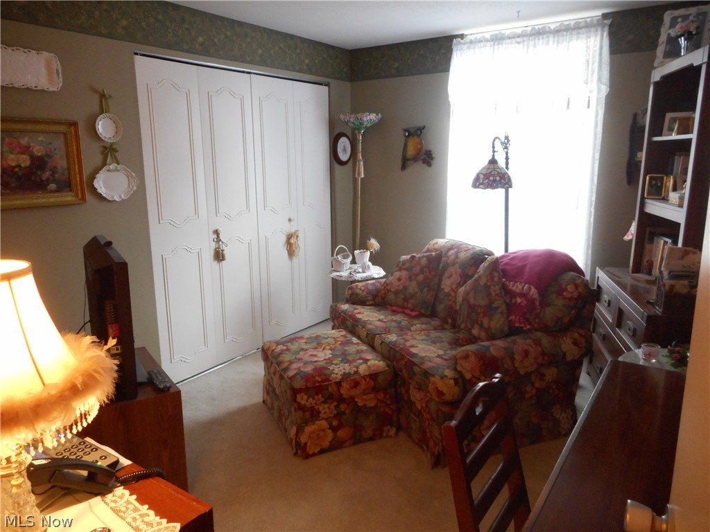 Silver Lake Towers Condo - Residential