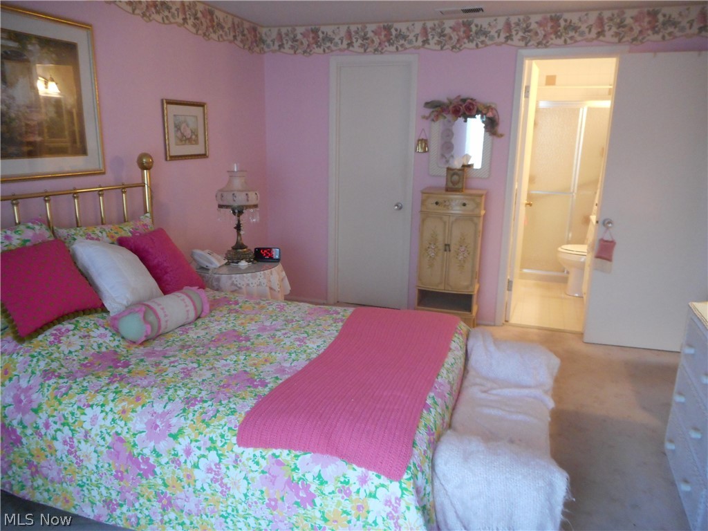 Silver Lake Towers Condo - Residential