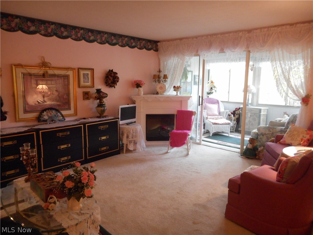 Silver Lake Towers Condo - Residential