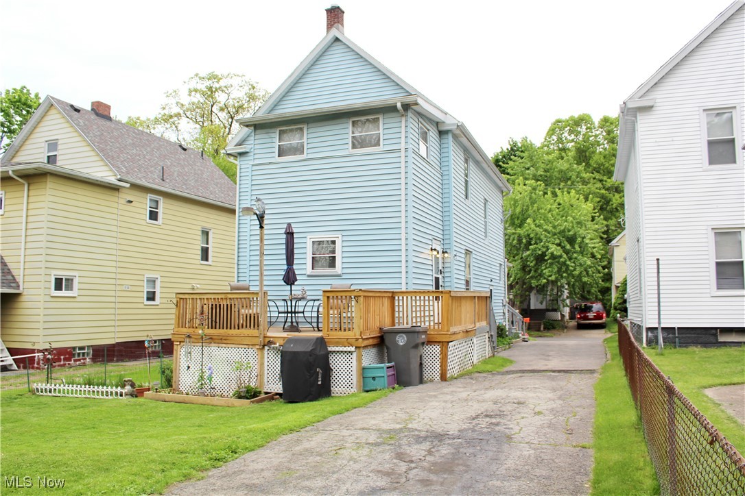 36 N Whitney Avenue, Youngstown, Ohio image 3