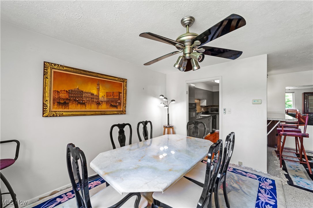 Carlton House Condo - Residential