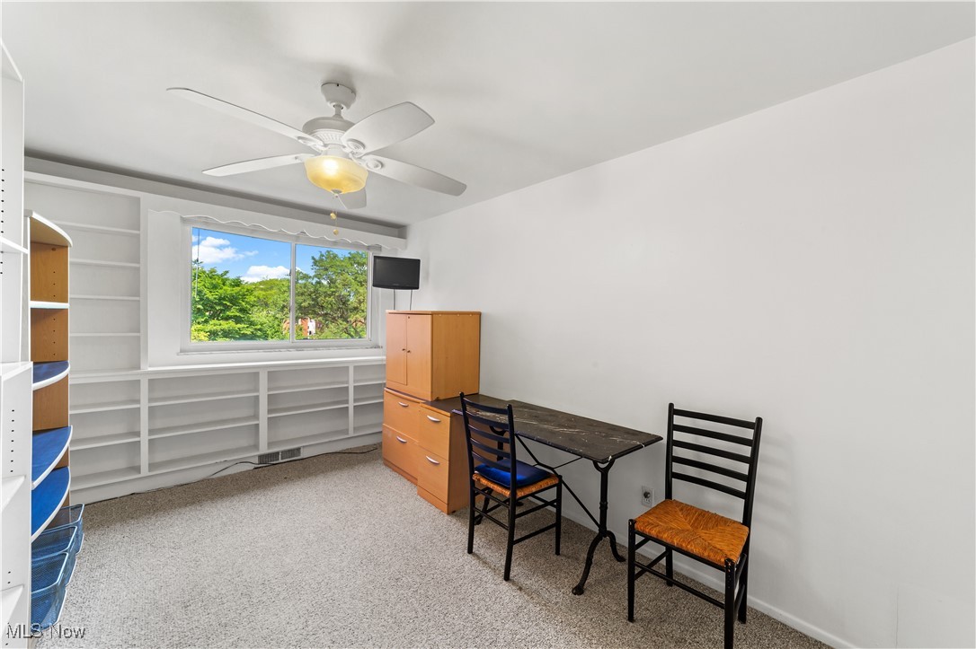 Carlton House Condo - Residential