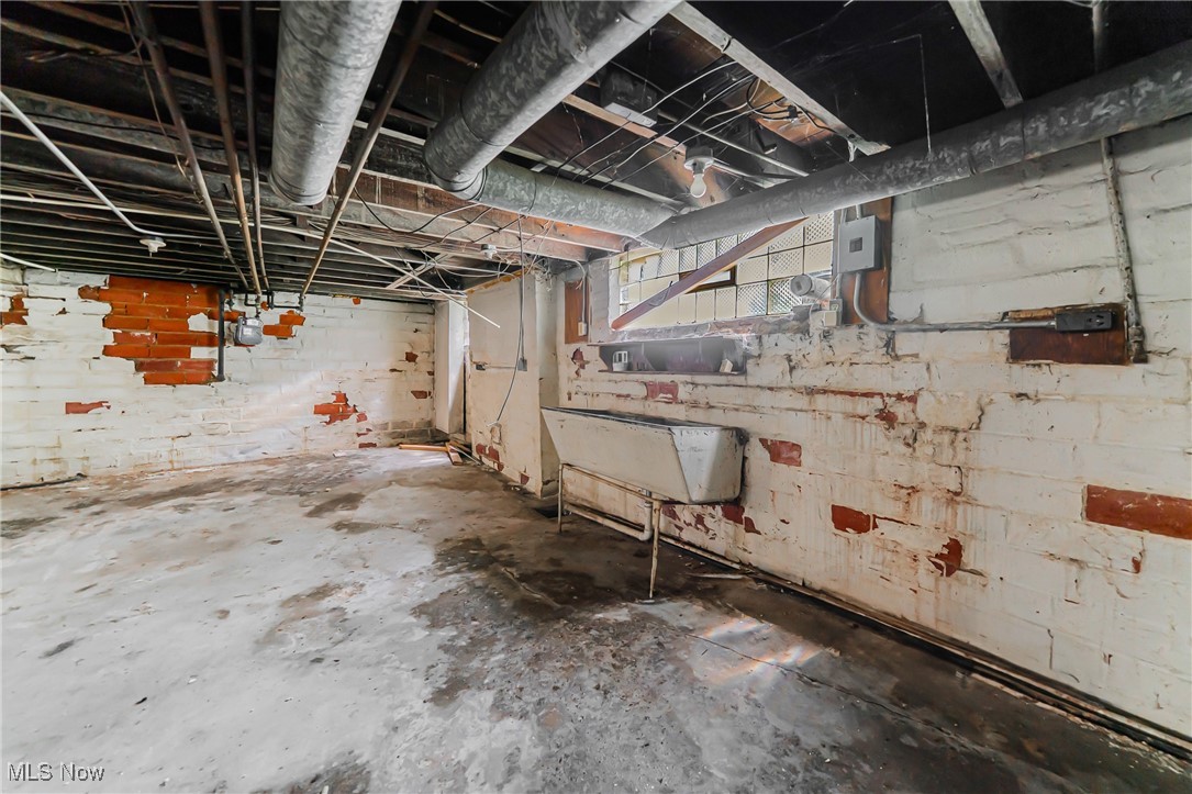 Linn & Issel Add & Resub - Residential Income