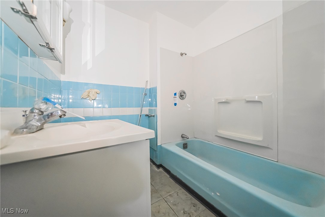 Linn & Issel Add & Resub - Residential Income