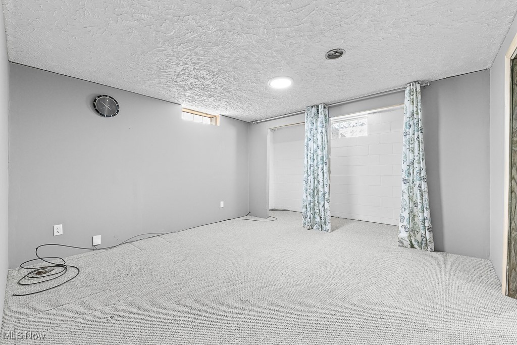 2305 Bixler Drive, Mogadore, Ohio image 24