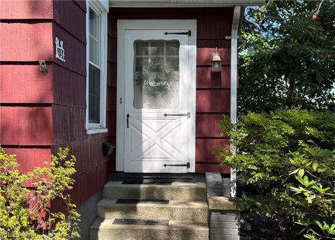 Tiny photo for 154 Taylor Road, Barberton, OH 44203 (MLS # 5240535)